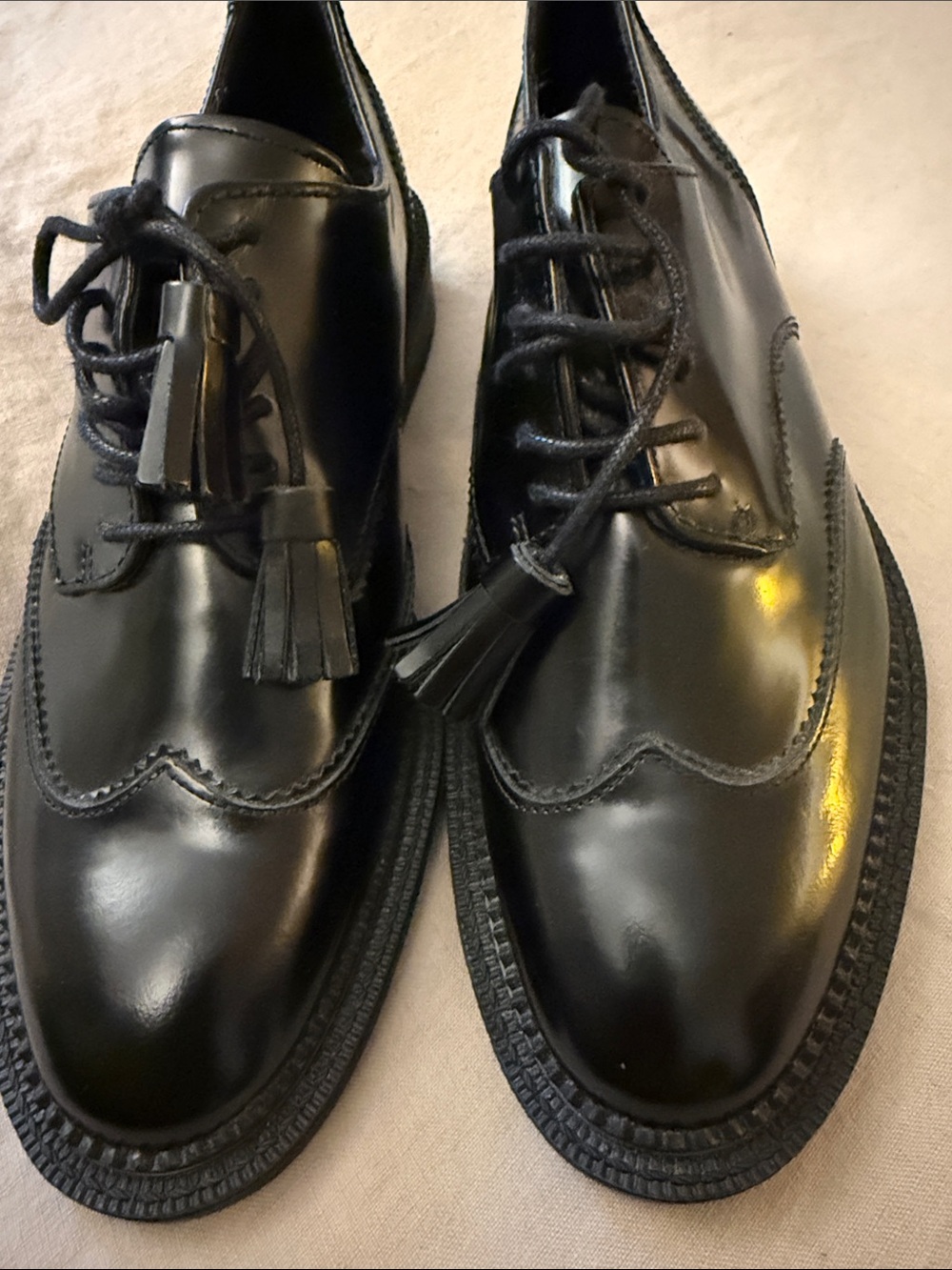 Zara Black Tassel Wingtip Oxfords size 7